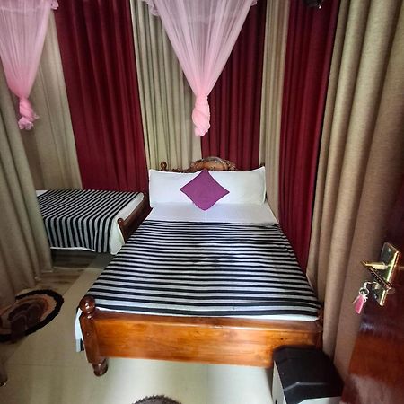 Rathnapala Guest Hotel Badulla Exterior photo